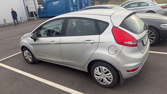 Ford Fiesta 3 of 3