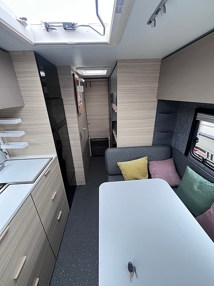 Adria Altea 552Pk 3 of 5