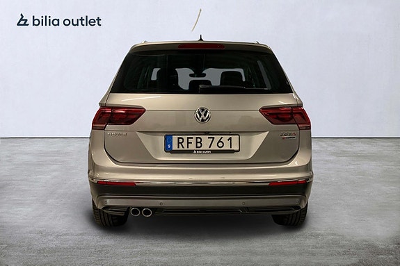 Volkswagen Tiguan 7 of 28