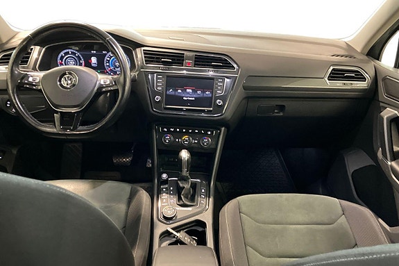 Volkswagen Tiguan 13 of 28