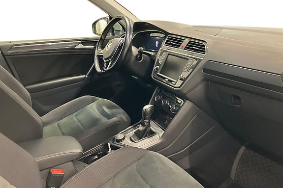 Volkswagen Tiguan 9 of 28