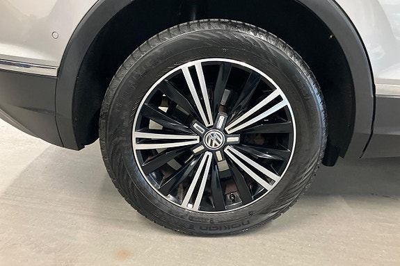 Volkswagen Tiguan 25 of 28
