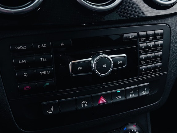 Mercedes-Benz B180 14 of 21