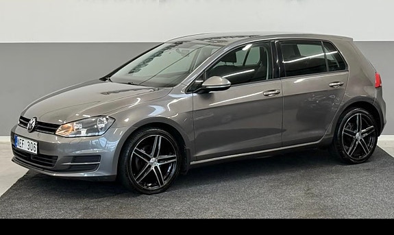 Volkswagen Golf VII 19 of 24