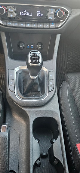 Hyundai i30 7 of 12