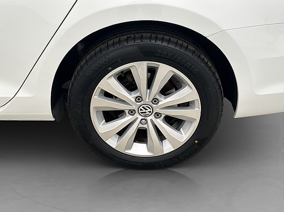 Volkswagen Golf I 24 of 26