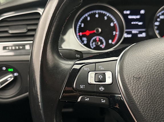 Volkswagen Golf I 14 of 26