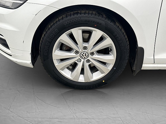 Volkswagen Golf I 23 of 26