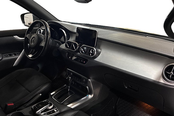 Mercedes-Benz X350 d 15 of 23