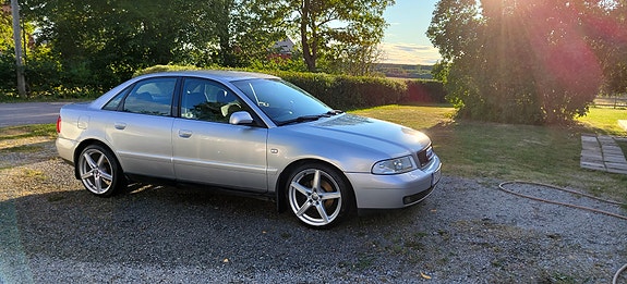 Audi A4 2 of 9