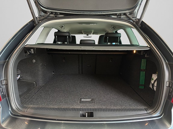 Skoda Octavia Scout 22 of 23