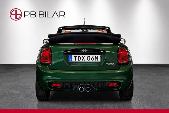 MINI Cooper S 7 of 25