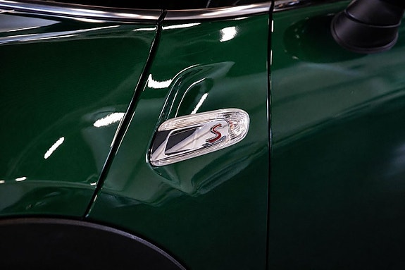 MINI Cooper S 25 of 25