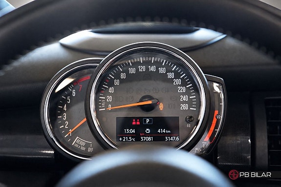 MINI Cooper S 16 of 25