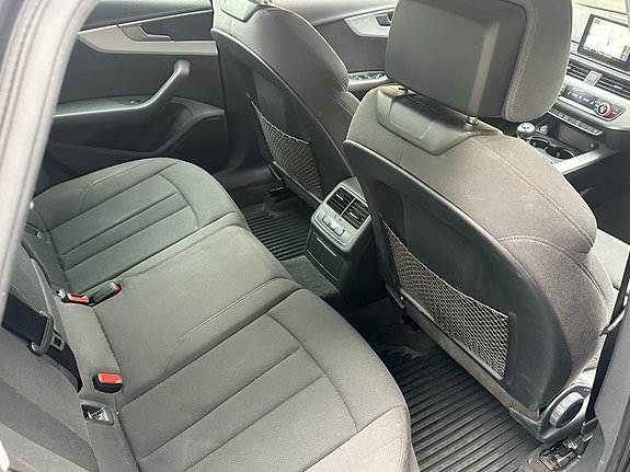 Audi A4 7 of 7