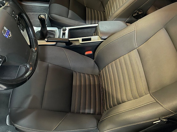 Volvo V50 19 of 22