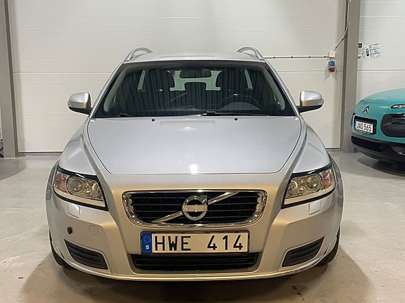 Volvo V50 5 of 22