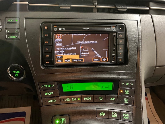 Toyota Prius 12 of 22
