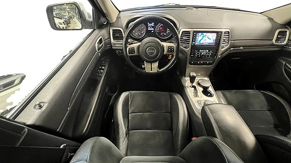 Jeep Grand Cherokee 9 of 27