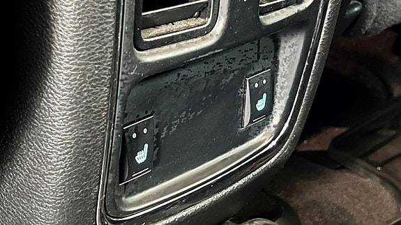 Jeep Grand Cherokee 25 of 27