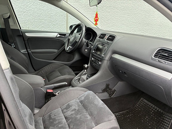 Volkswagen Golf I 16 of 18