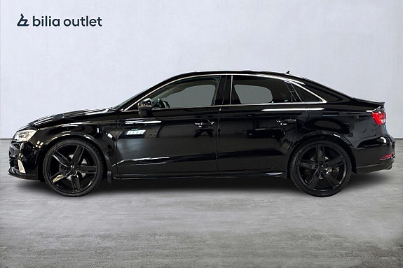 Audi A3 9 of 22