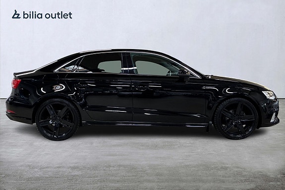 Audi A3 5 of 22