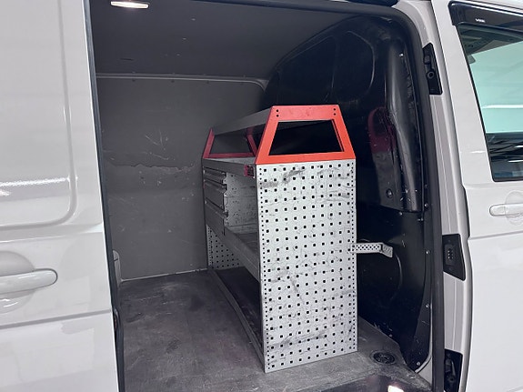 Volkswagen Transporter 9 of 23