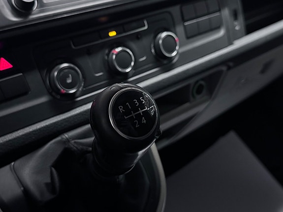 Volkswagen Transporter 19 of 23