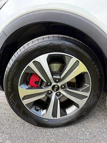 Kia Sorento 5 of 21