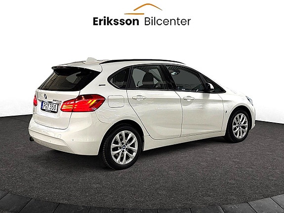 BMW 225xe 5 of 26