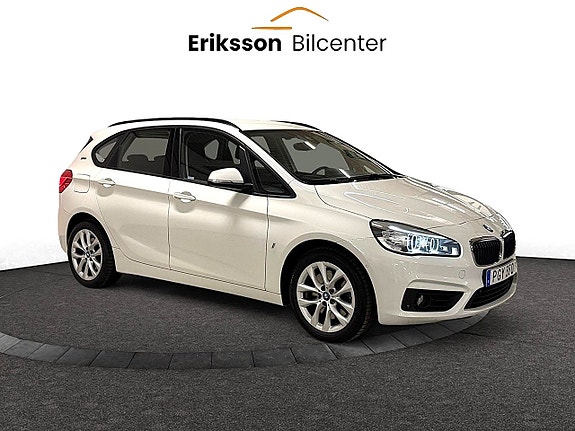 BMW 225xe 2 of 26