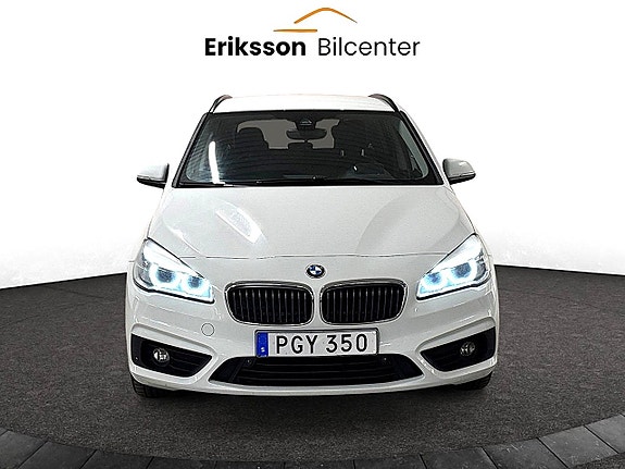 BMW 225xe 3 of 26