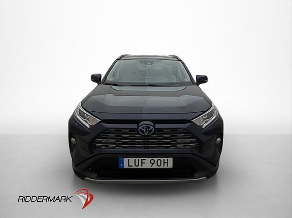 Toyota RAV4 2 of 30