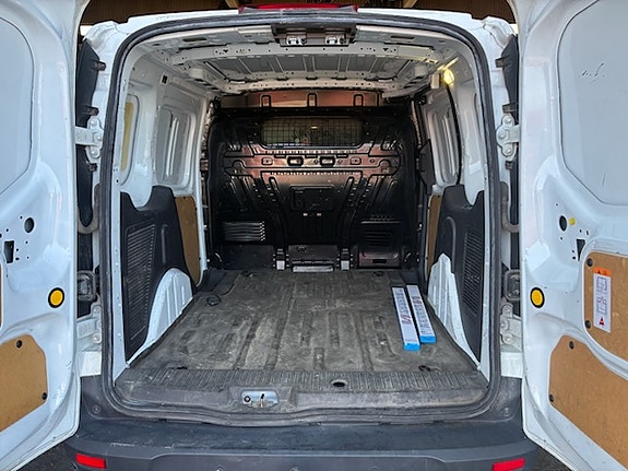 Ford Transit Connect 6 of 7