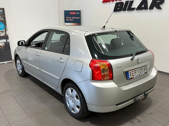 Toyota Corolla 16 of 17