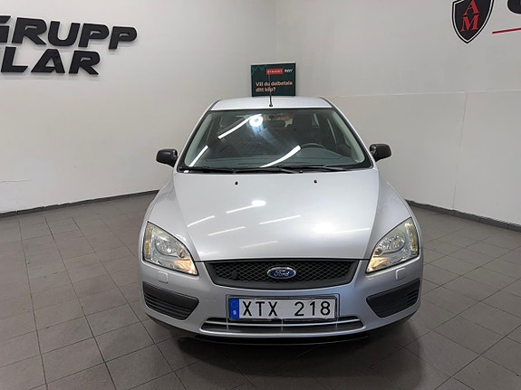 Ford Focus 7 of 17
