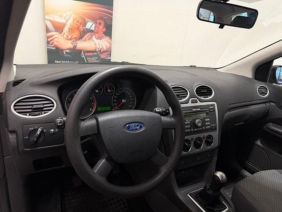 Ford Focus 17 of 17