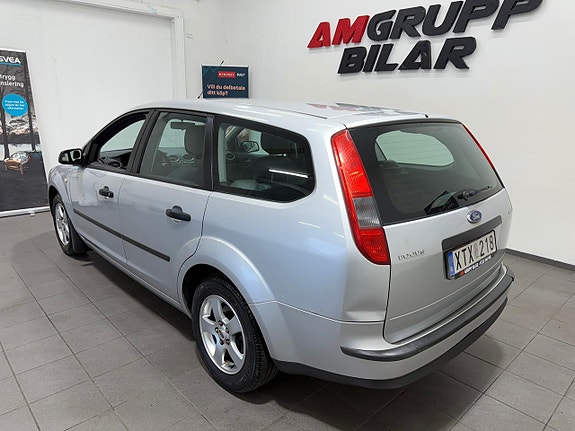 Ford Focus 13 of 17