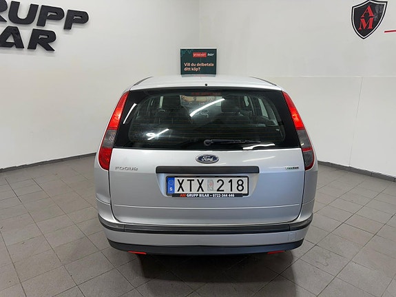Ford Focus 8 of 17