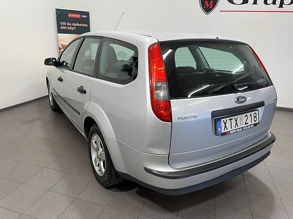 Ford Focus 10 of 17