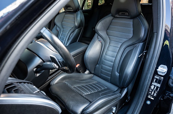BMW X4 25 of 30