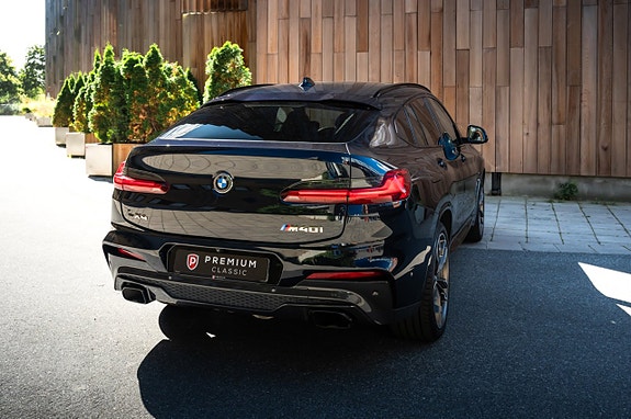 BMW X4 13 of 30