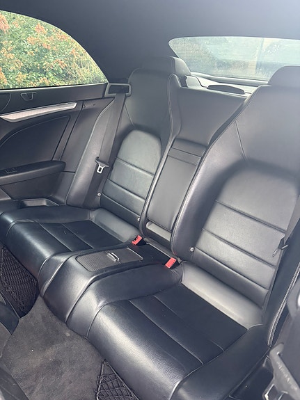 Mercedes-Benz E250 7 of 15