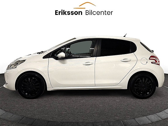 Peugeot 208 7 of 23