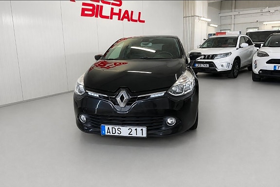 Renault Clio 2 of 10