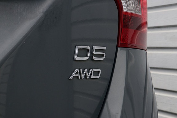 Volvo V60 8 of 17