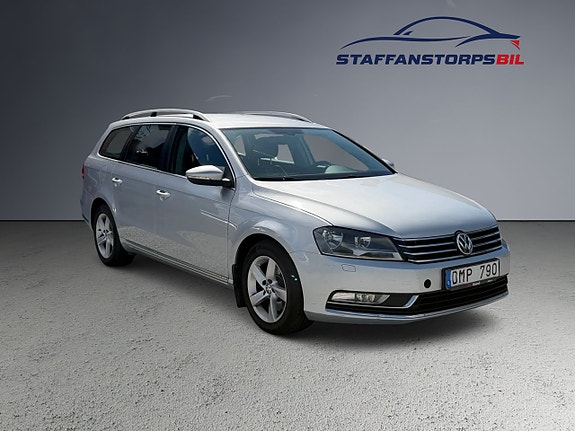 Volkswagen Passat 3 of 9