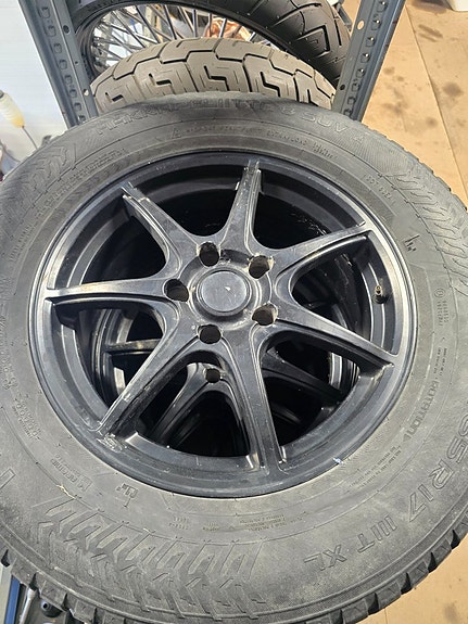 Volkswagen Amarok 15 of 16
