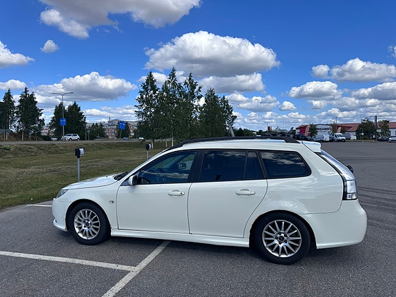 Saab 9-3 3 of 7
